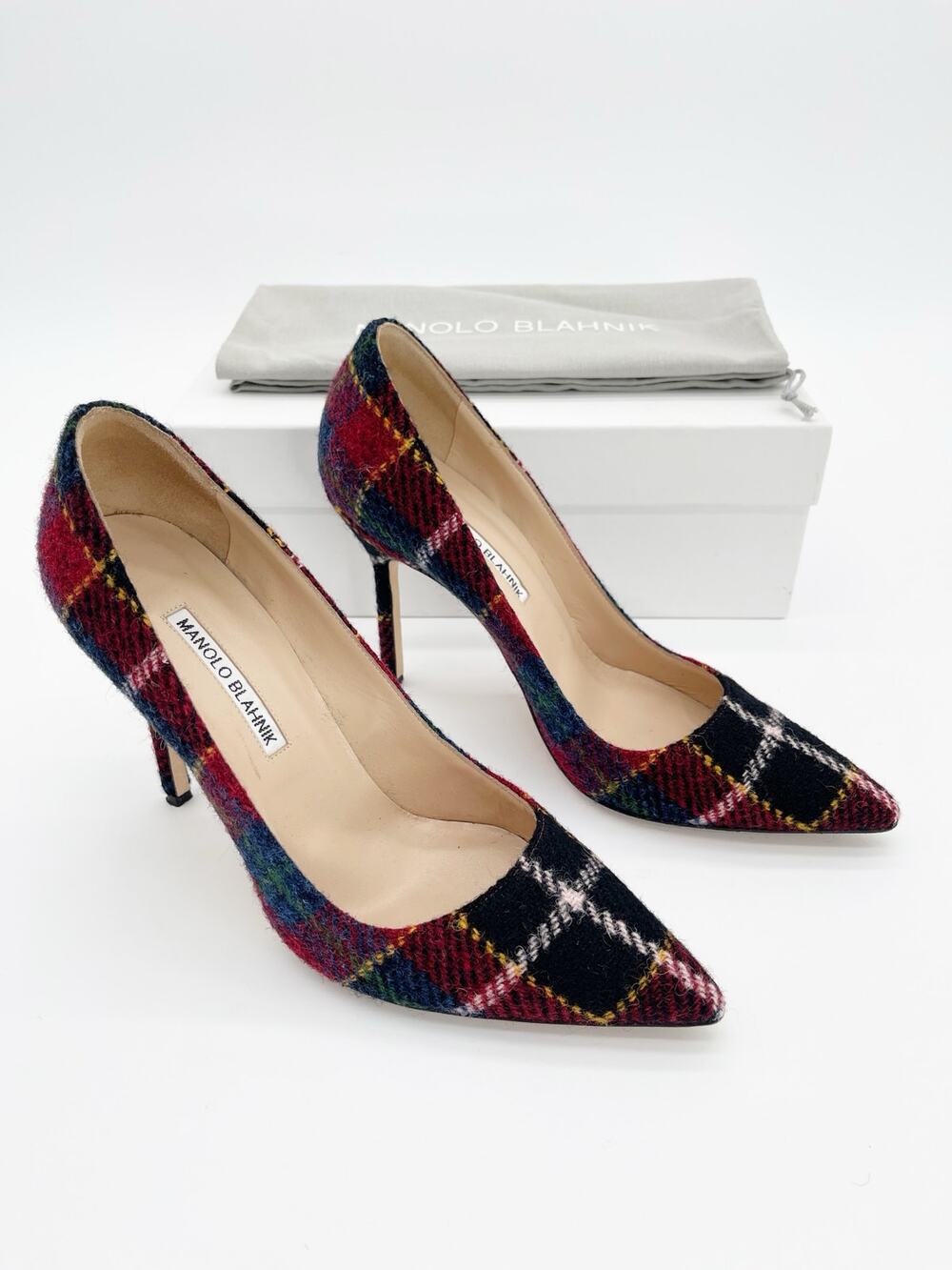 Manolo Blahnik BB Check Plaid Tartan Wool Pointed Toe Stiletto Heels IT 38.5